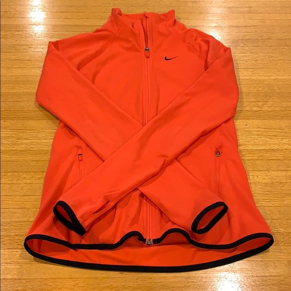 Nike Tops - Women’s Nike Full Zip🎉